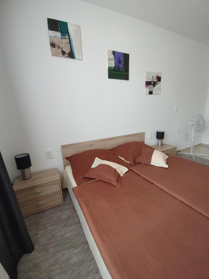 Fiesta Apartman Miskolc Eksteriør billede